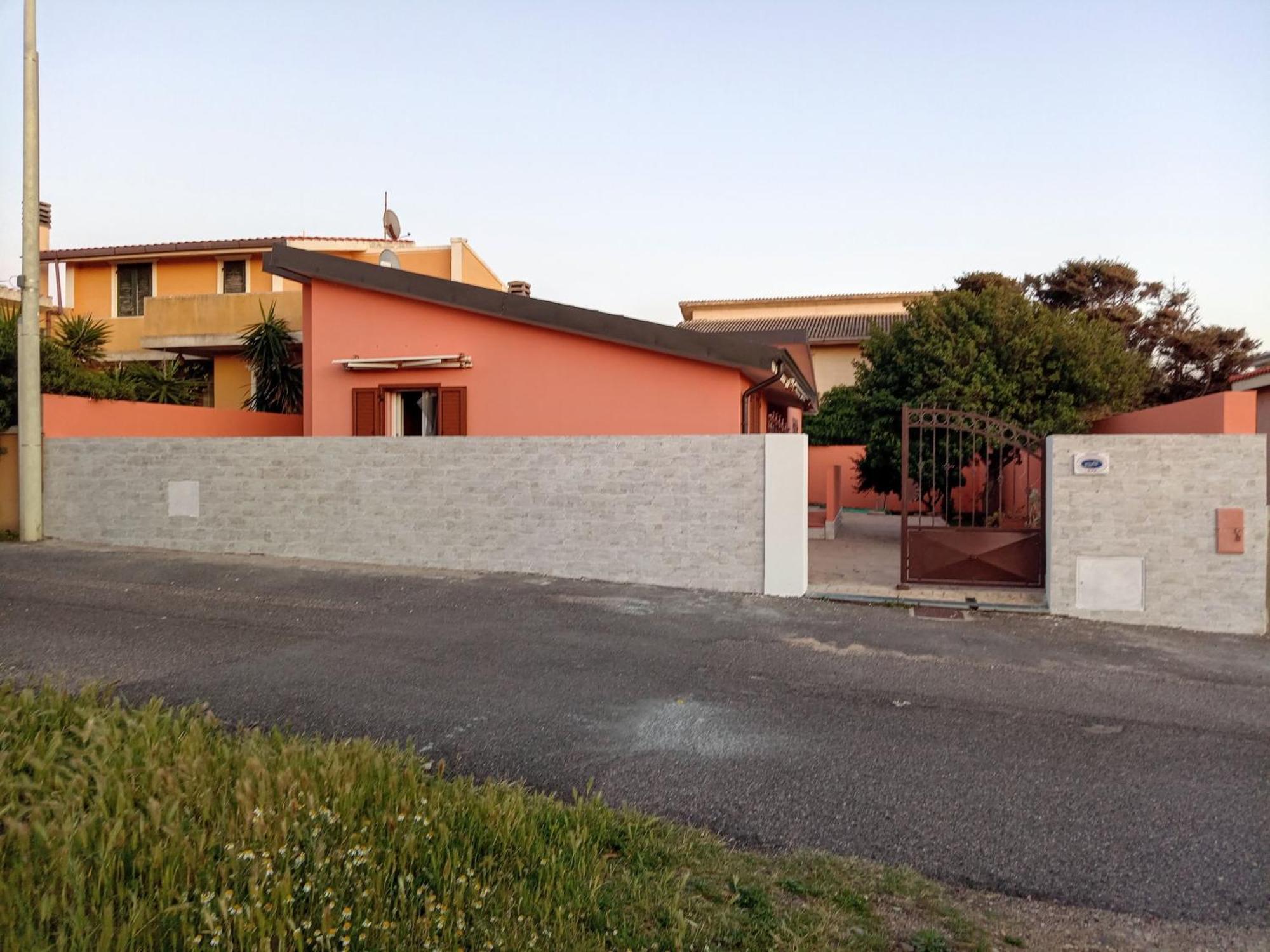 Casa Vacanze Santa Caterina Di Pittinuri (Sardinia) Exterior foto